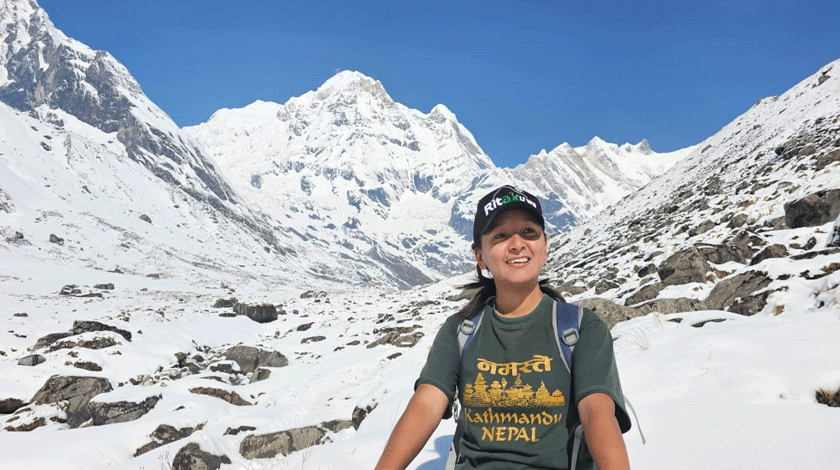 female guide Lakpa sherpa 