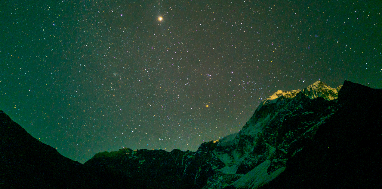 night photo from manaslu trek